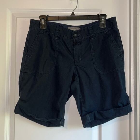 Eddie Bauer Navy Blue Bermuda Shorts - Picture 1 of 10